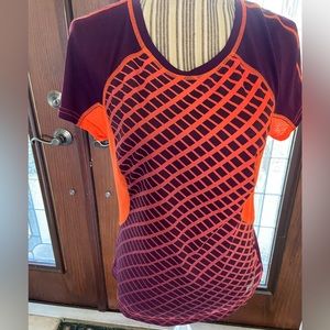 FILA sport Performance Running orange & Deep Maroon short sleeve Top size med